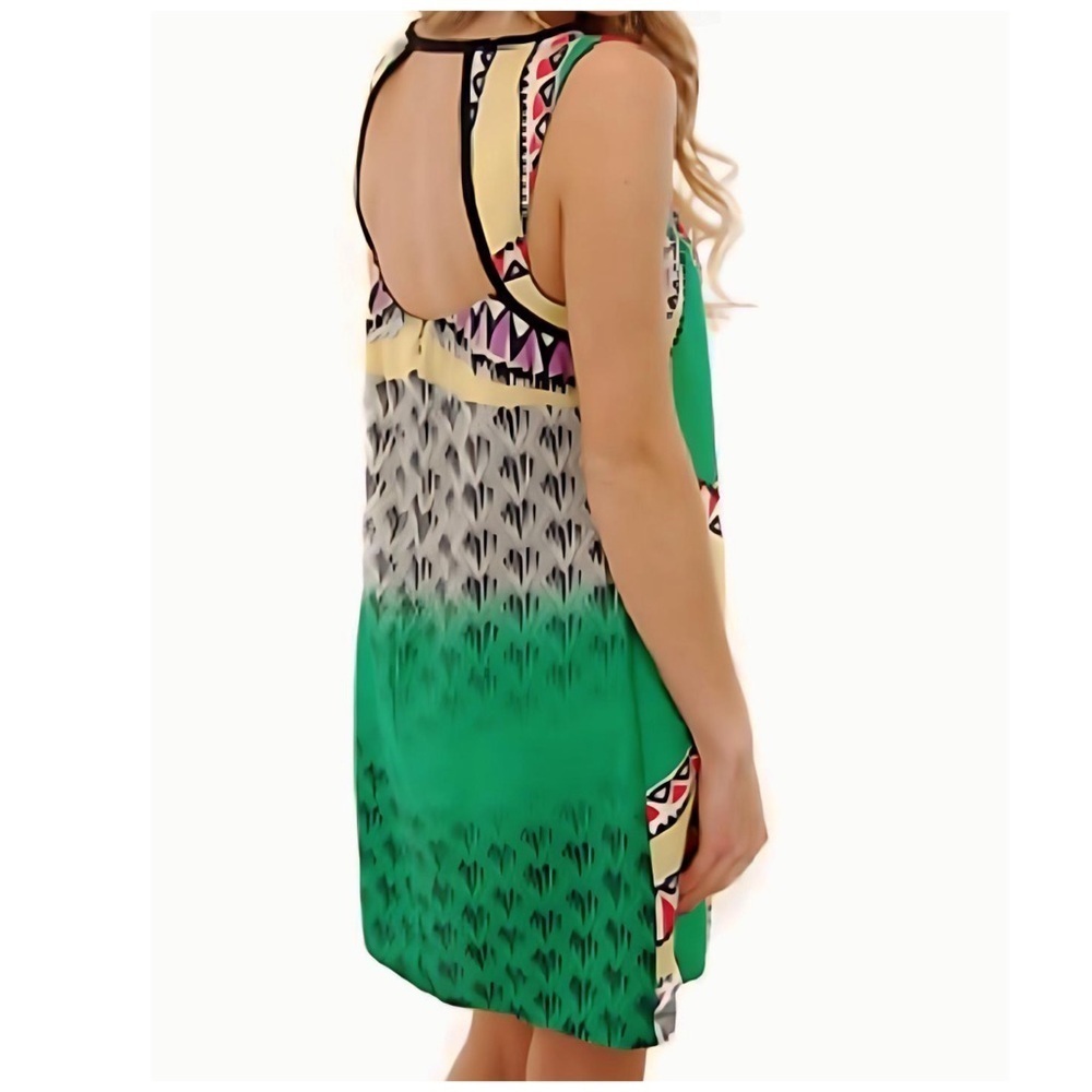 NEW! GLAM Mirror-Image Print Shift Dress! - Picture 5 of 10